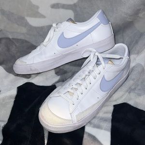 Women's Blazer Low '77 - White/Ghost